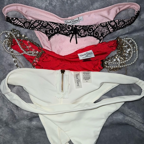 Beach bunny bottoms iso for trade